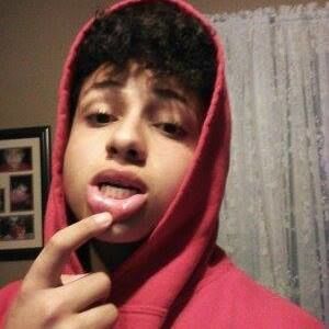 Meet your Posher, Isiah