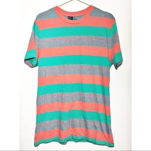 URBAN OUTFITTERS Men's Striped Tee by BDG. URBAN OUTFITTERS Men's Striped Tee by BDG.