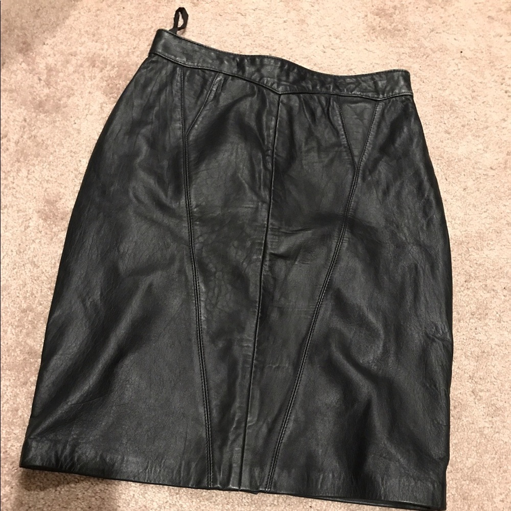 Genuine leather Pelle skirt