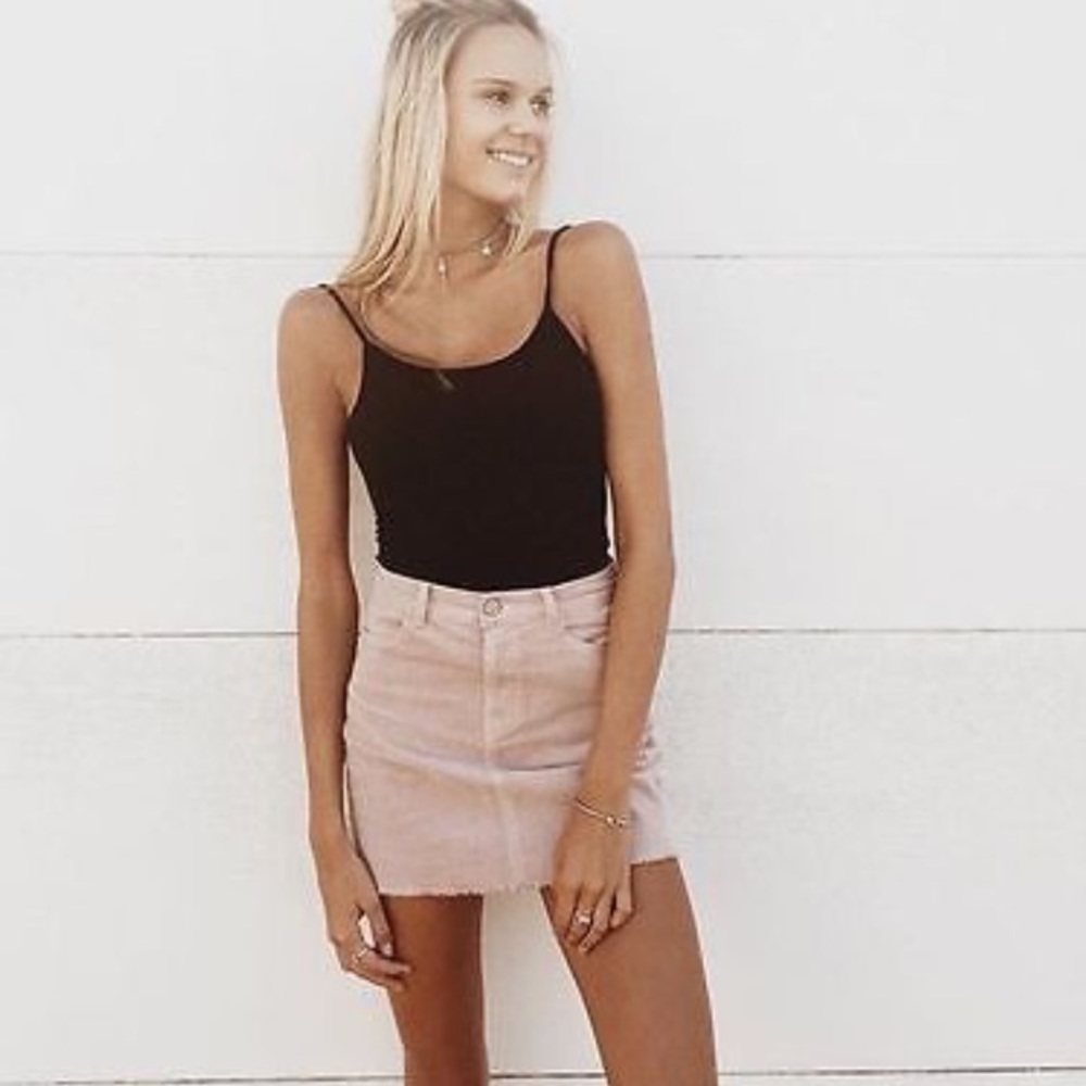 SOLD💖NEW Brandy Melville Blush Skirt