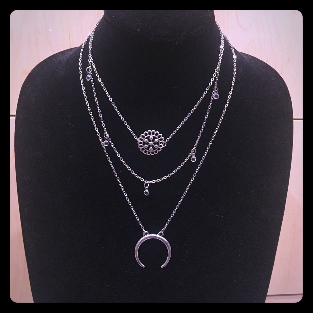 3-tier necklace