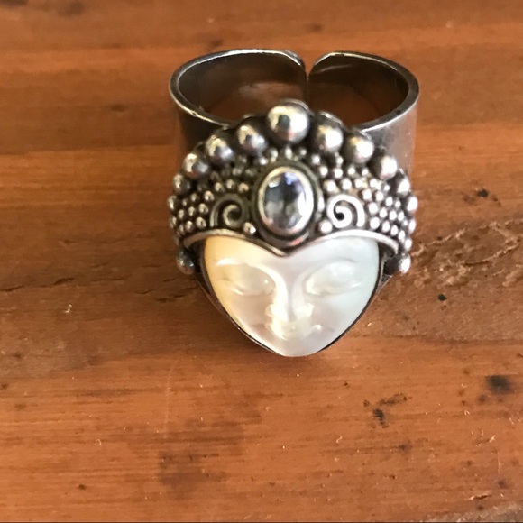 Quran Yin Mother Of Pearl Iolite Sterling Ring - Picture 4 of 6