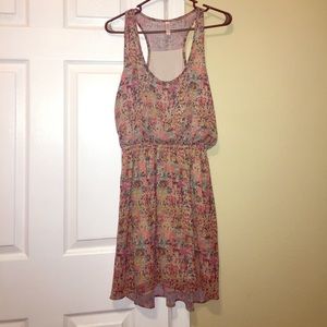 Super cute short razorback dress Large