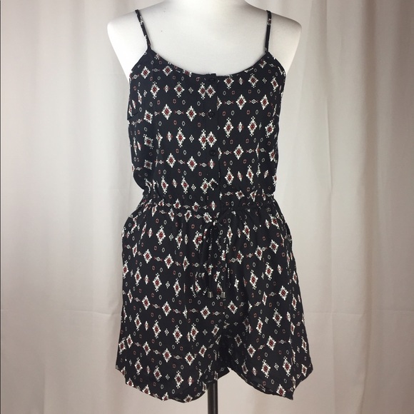 Staccato Pants - Black Aztec Pattern Romper