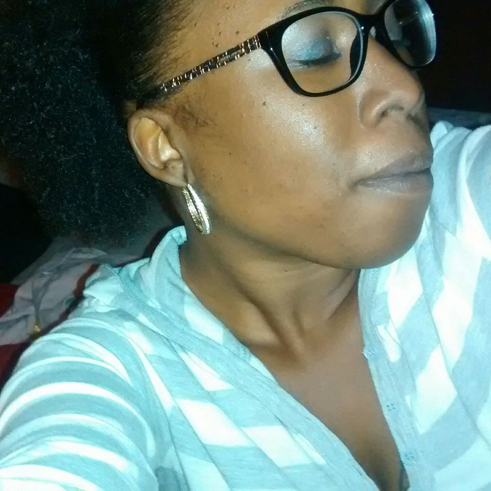 Meet your Posher, Crystal