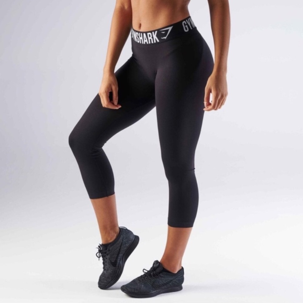 Bundling Cropped GYMSHARK Leggings!