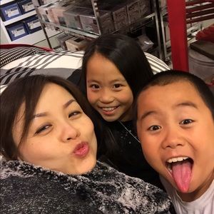 Meet your Posher, Trinh