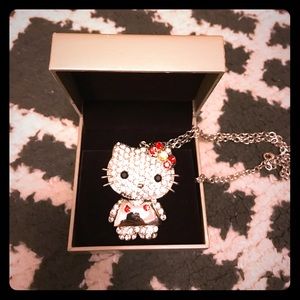 Hello kitty' neck charm
