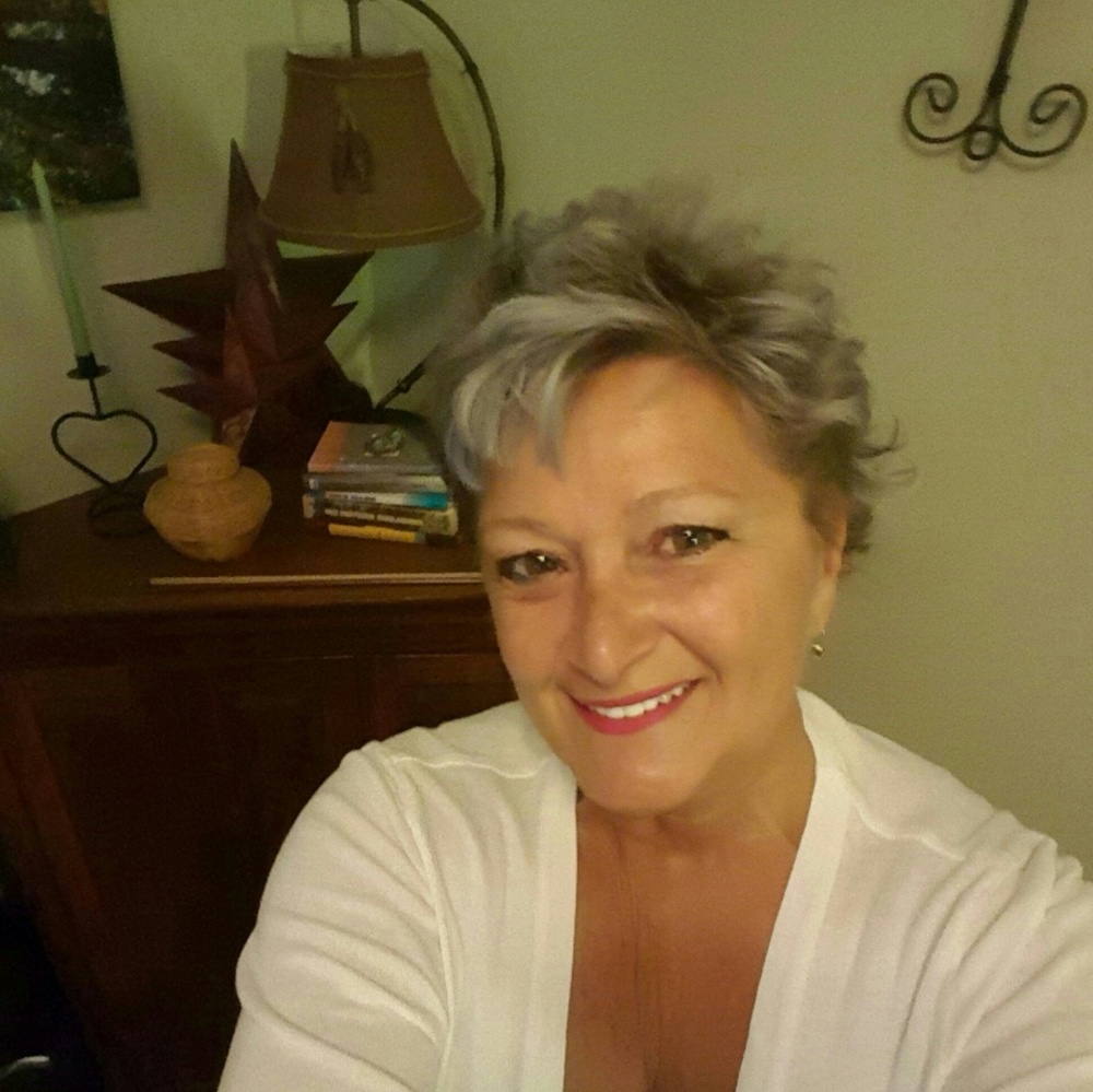 Meet your Posher, Lee anne