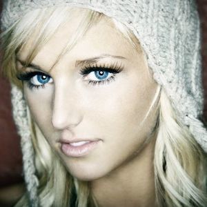 Meet your Posher, Devan