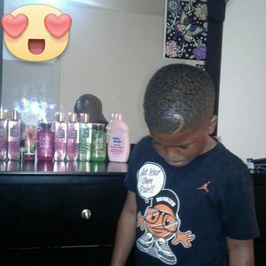 Meet your Posher, Denisha