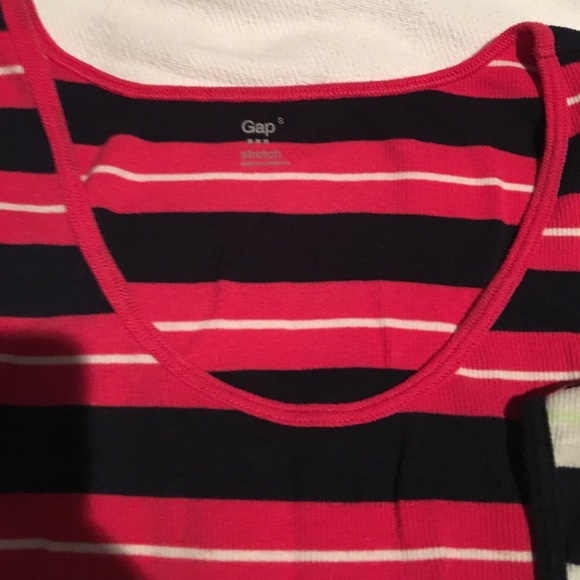 GAP Adorable Tanks! Awesome Deal! - Picture 3 of 3