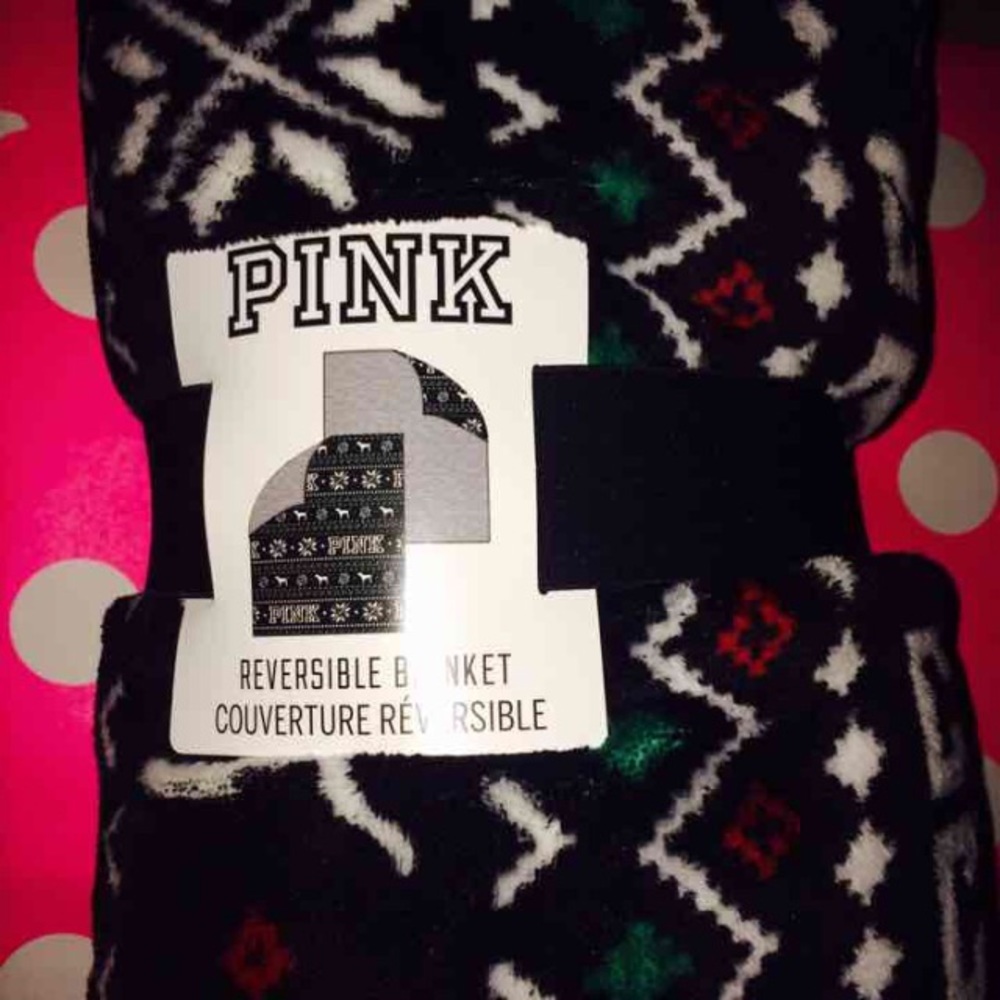 VS PINK Reversible Christmas Blanket