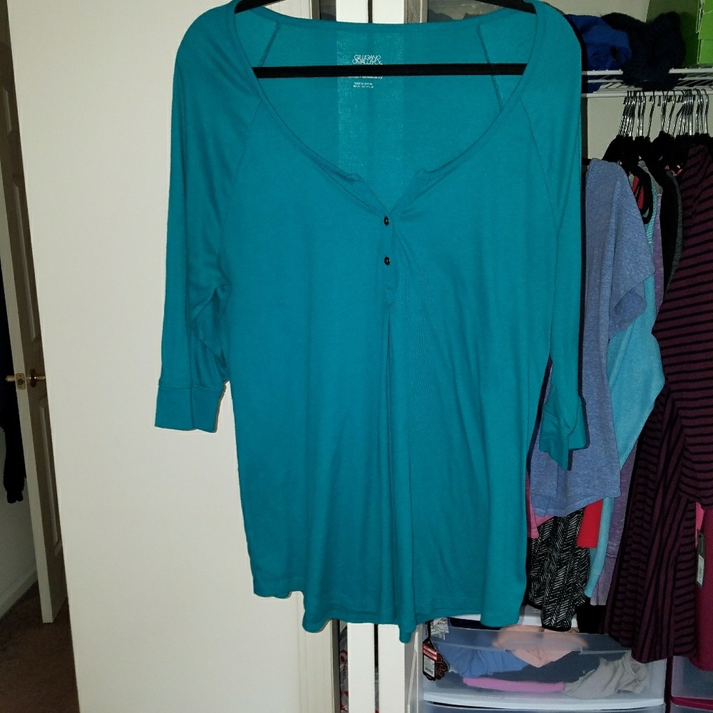Teal 3/4 sleeve shirt