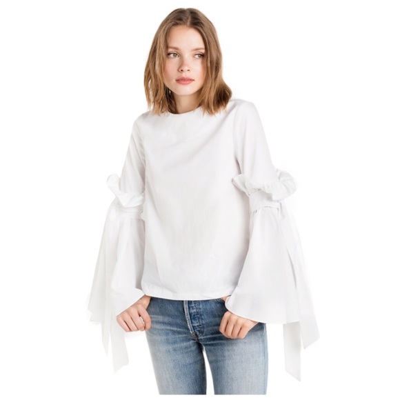 Tops - White Ruffle Sleeve Top