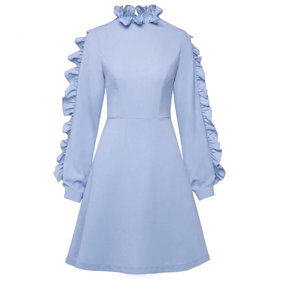 Dresses & Skirts - ‼️LAST CALL PRICE FIRM Ruffle Sleeve Dress