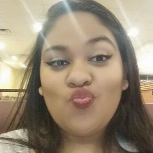 Meet your Posher, Dulce