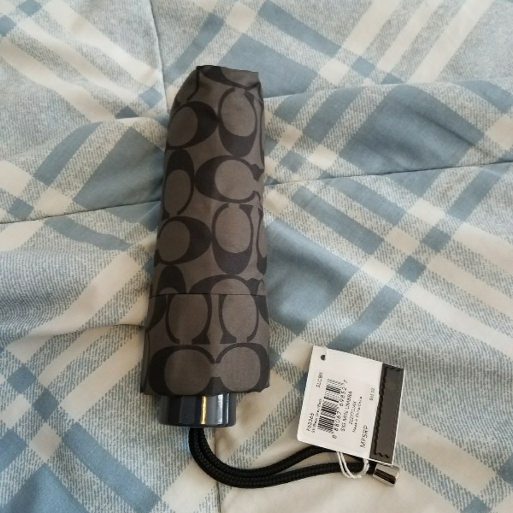 Nwt Coach purse size umbrella