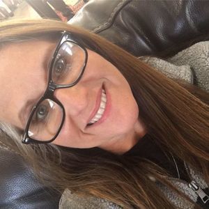 Meet your Posher, Linda