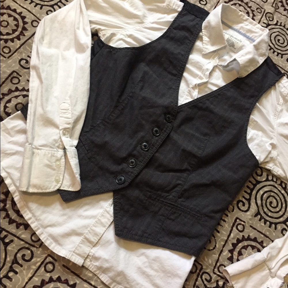 Aeropostale Button Down With Vest