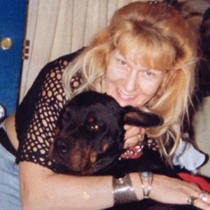 Meet your Posher, Georgia