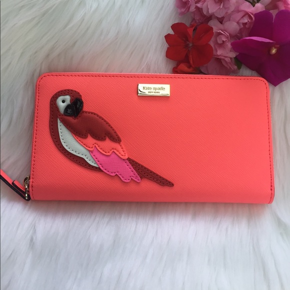 kate spade Handbags - Kate Spade ♠️Parrot Zip Wallet