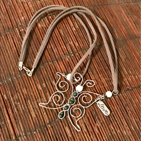 Handmade butterfly charm necklace - Picture 1 of 1