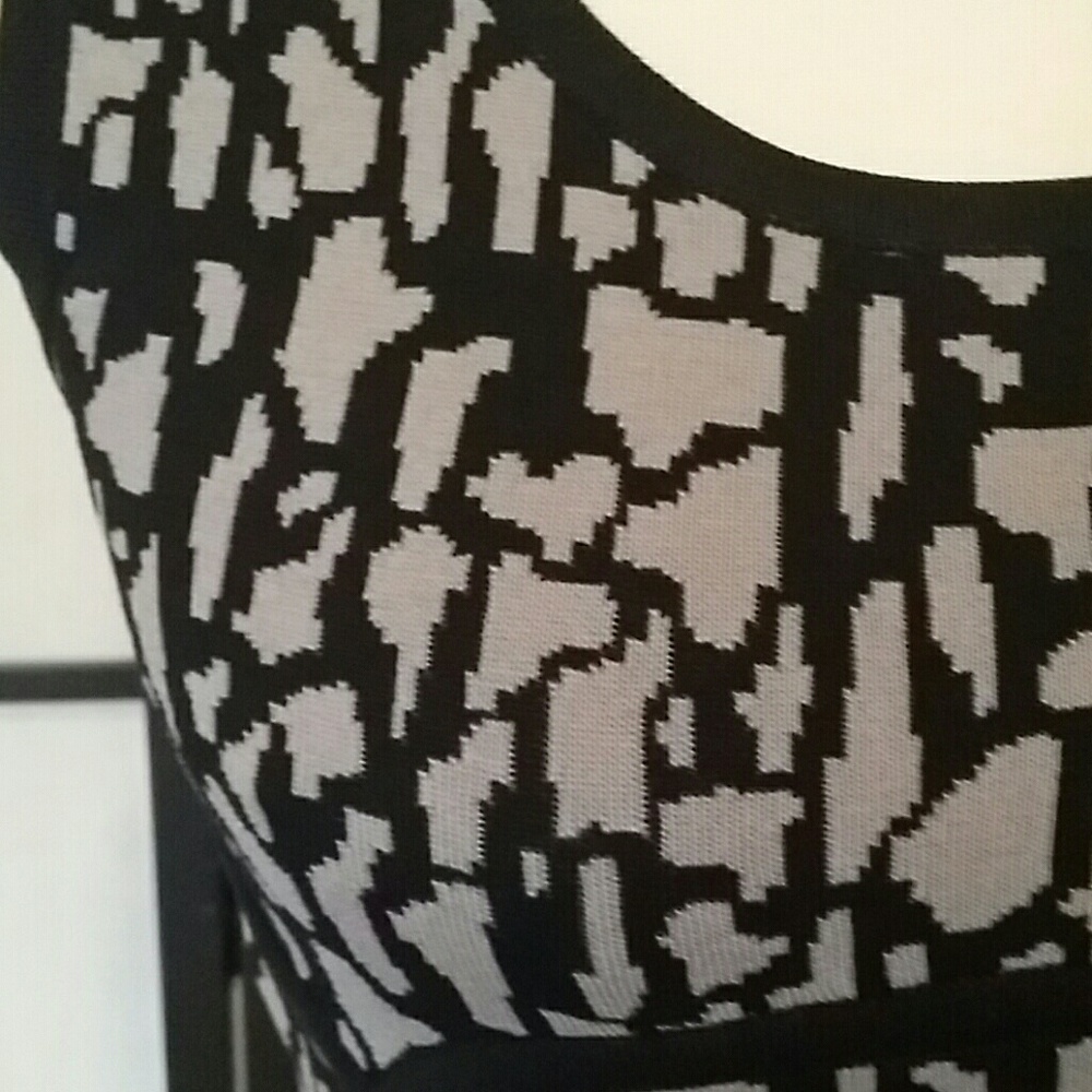 Carmen Marc Valvo  Dress - Picture 6 of 6