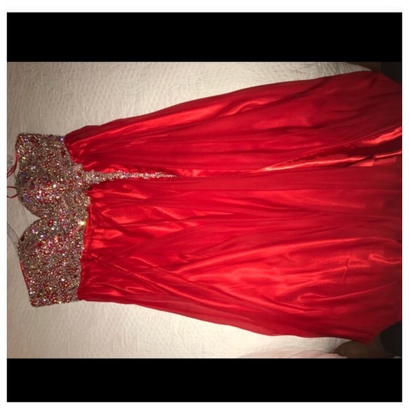Red Sparkly Bling Strapless Prom Or Gown Dress 22 - Picture 2 of 3