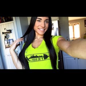 Meet your Posher, Valentina