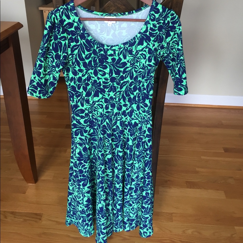 Gorgeous dress!