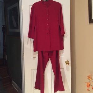 CYNTHIA HOWIE CRANBERRY SILK TUNIC PANT SUIT 14