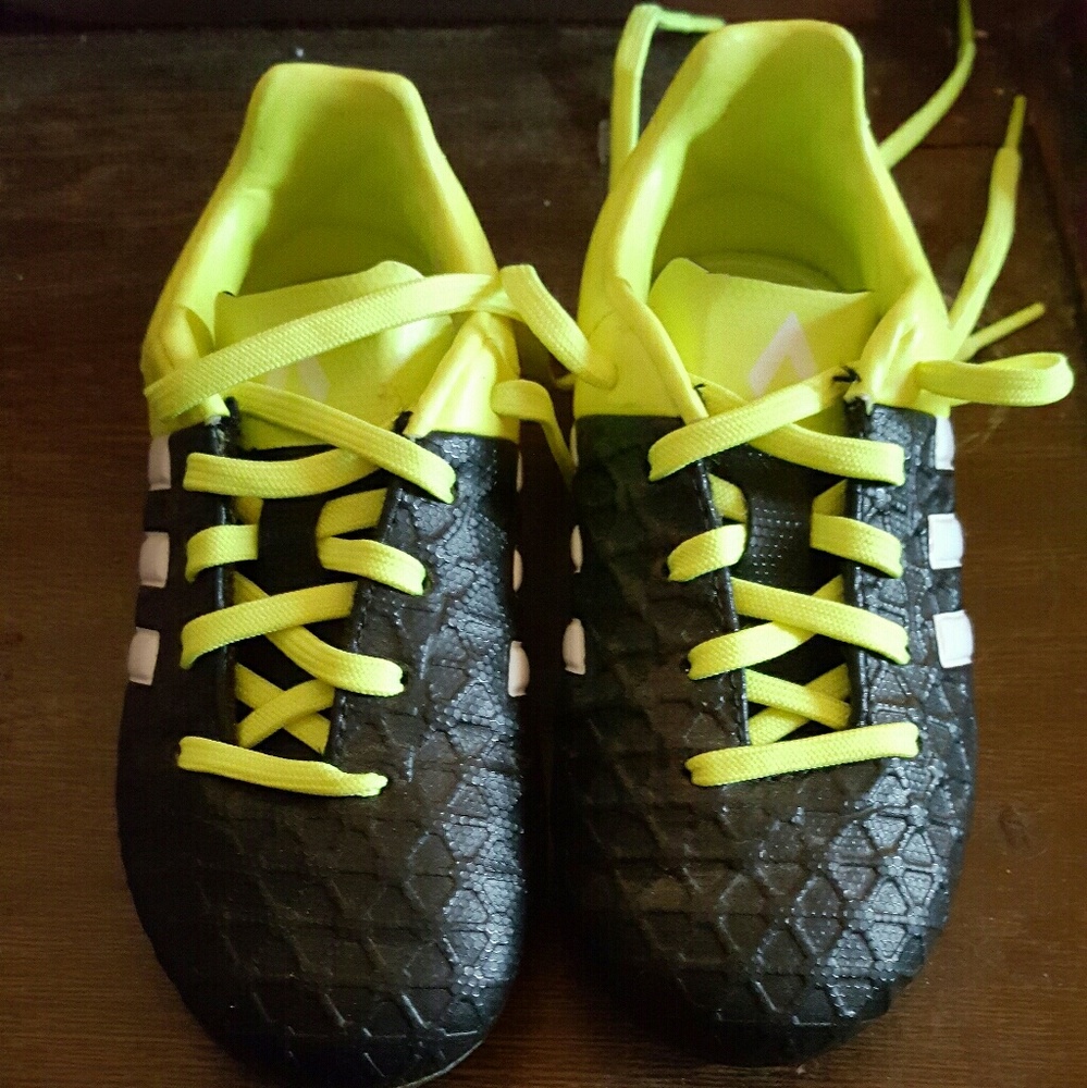 Toddler adidas soccer cleats
