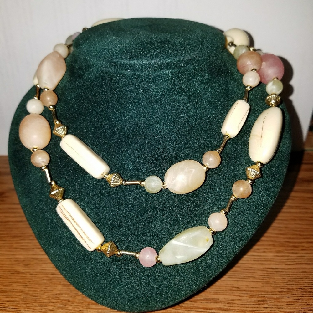 Vintage Beaded Necklace