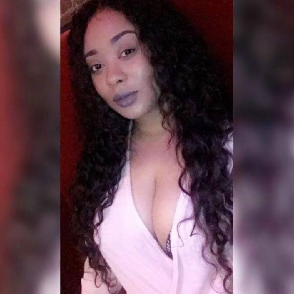 Meet your Posher, Jasmin