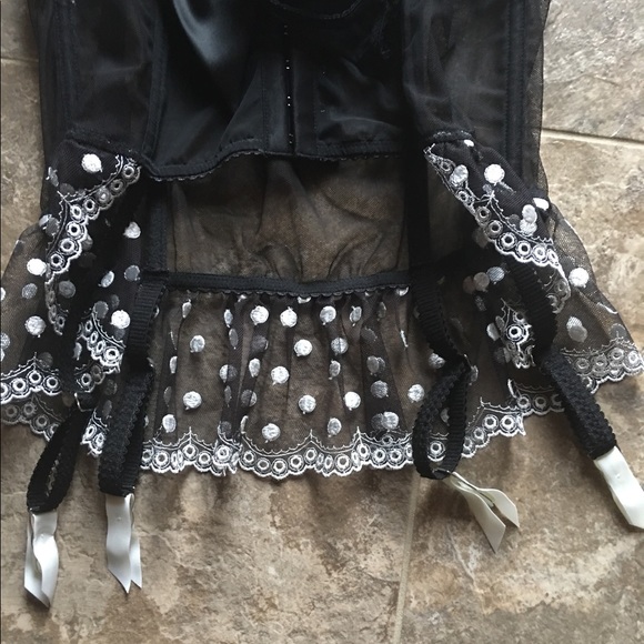 Victoria's Secret Babydoll Lace Corset 34C Small - Picture 4 of 6