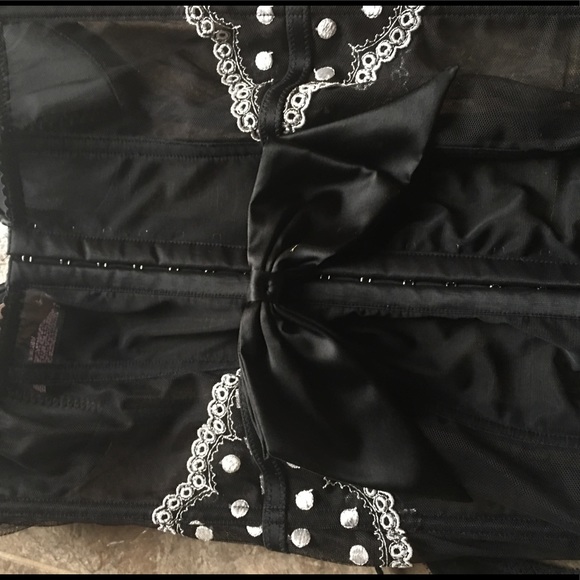 Victoria's Secret Babydoll Lace Corset 34C Small - Picture 6 of 6