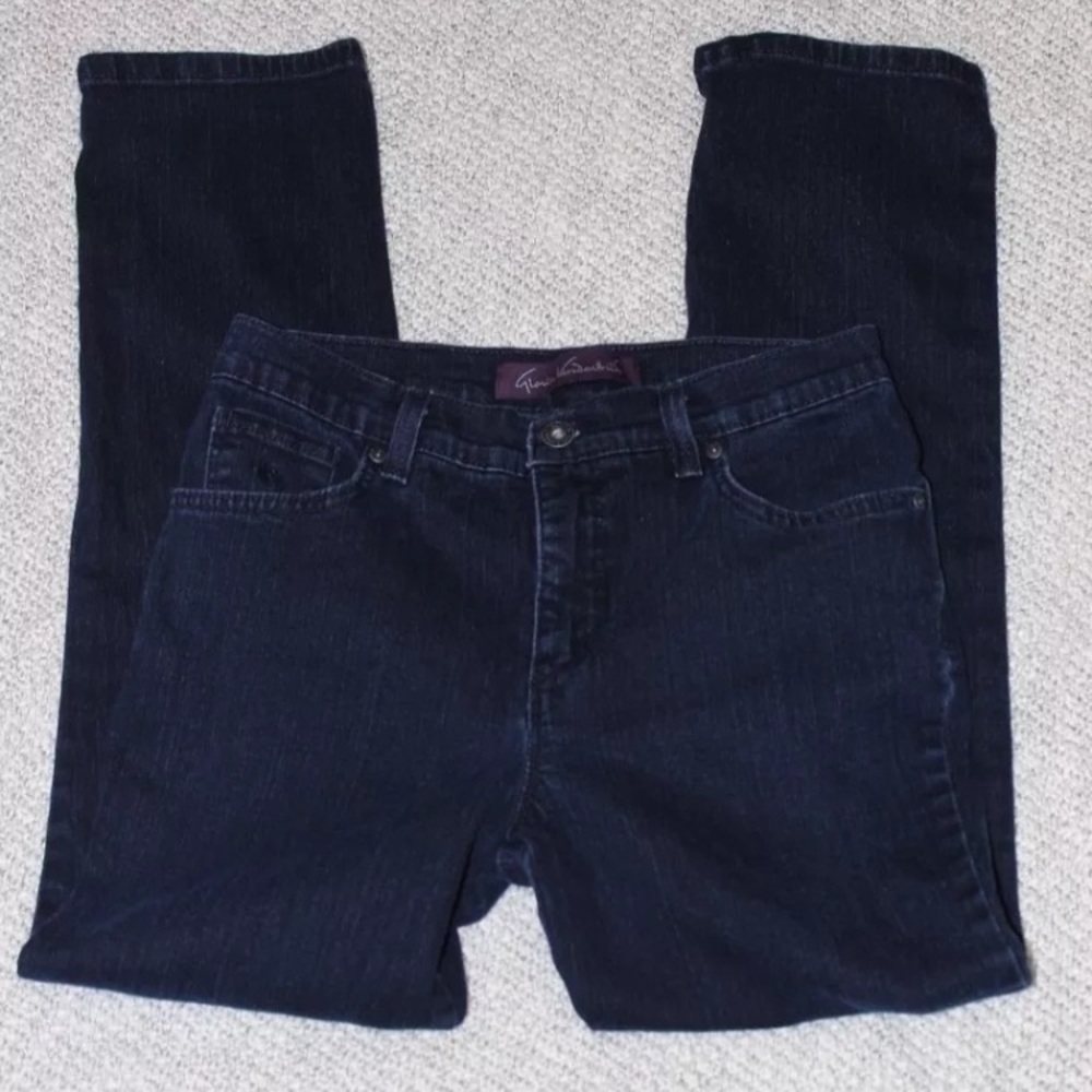 Gloria Vanderbilt Amanda Dark Wash Straight Jeans