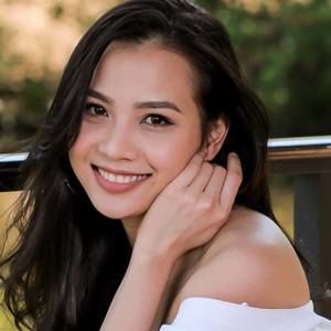 Meet your Posher, Quỳnh