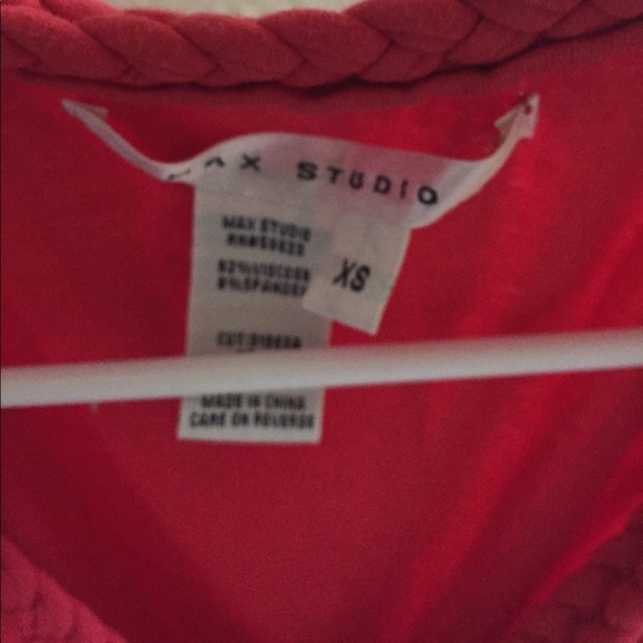 Red sleeveless top. Only worn once! - Picture 2 of 4