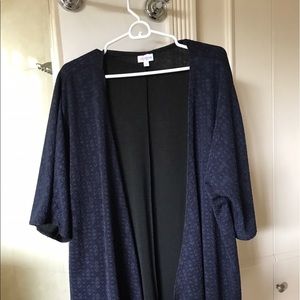 NWT! LULAROE NAVY LINDSAY S