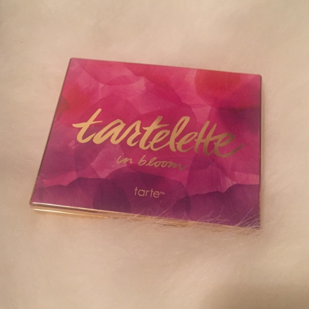 NEW Tarte In Bloom Palette