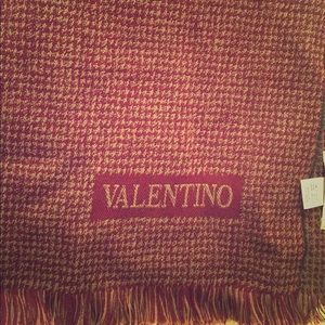 Valentino scarf / shawl / wrap