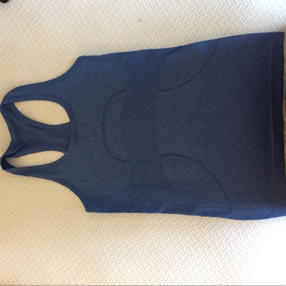 LULULEMON SWIFTY TECH RACERBACK SIZE 4