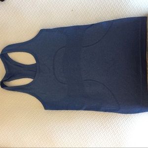 LULULEMON SWIFTY TECH RACERBACK SIZE 4