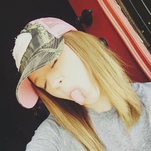 Meet your Posher, Haleigh