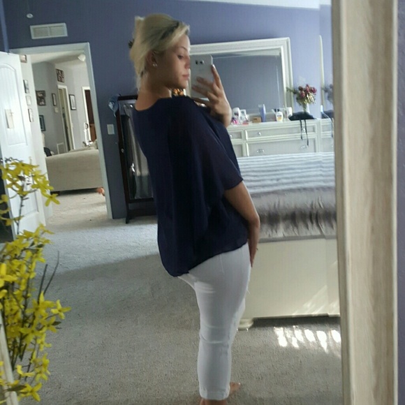 💋 Host Pick 💋 - Picture 4 of 4