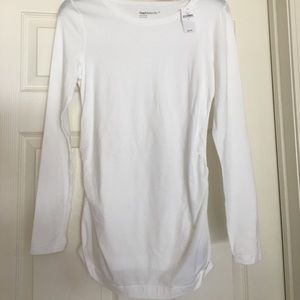 NWT white long sleeve gap maternity shirt