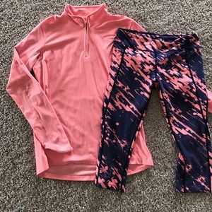 North face pullover size LG, Capri size MD