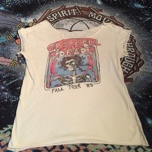 Grateful Dead off the shoulder T
